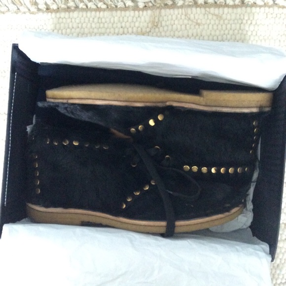 Prada Embellished real Fur Desert Boot Sold Out - Picture 8 of 14